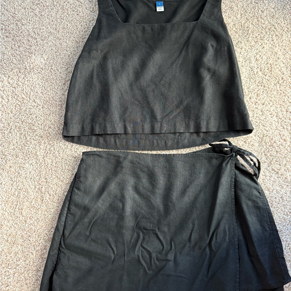 Old Navy Black Women's Skirt Set